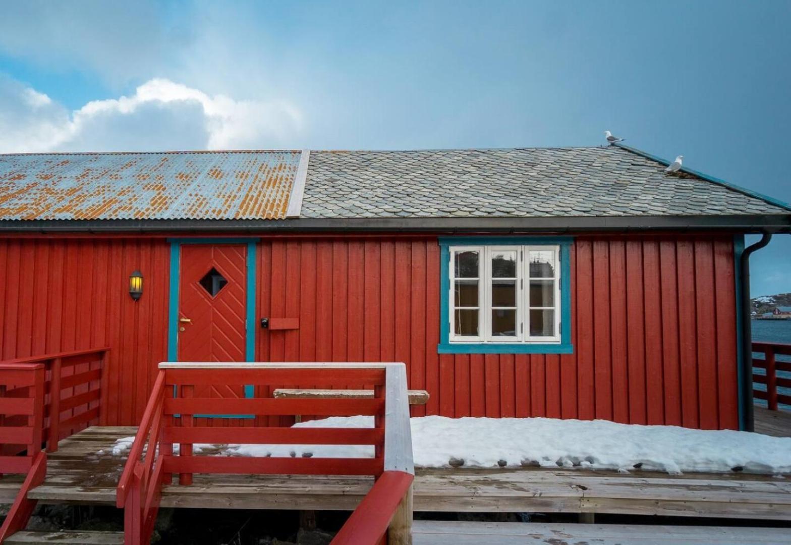 Explorers Cabin Lofoten Edge Сёрвоген Экстерьер фото